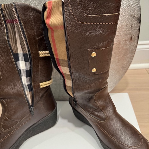 Burberry Leather Boots - Picture 4 of 8